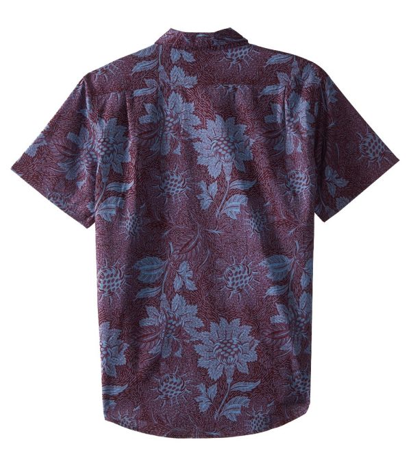 Vissla Men s Etched Short Sleeve Shirt For Sale - Image 2